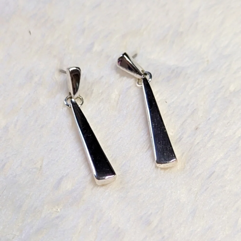 Vintage Napier Silvertone Drop Pierced Earrings